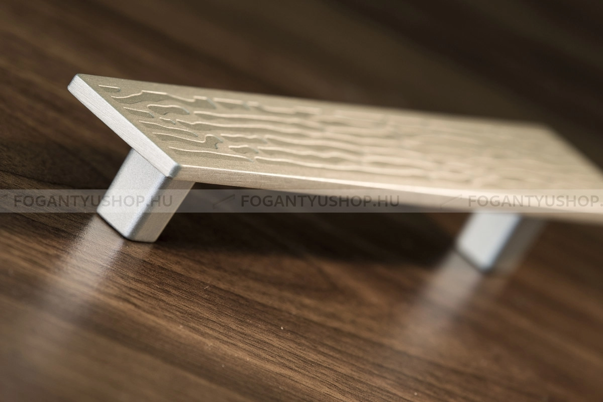 RUJZ DESIGN Bútorfogantyú - 516.30d - Ezüst inox (szálcsiszolt) SNiL - Zamak fém ötvözet - Több méretben gyártott fém bútorfogantyú