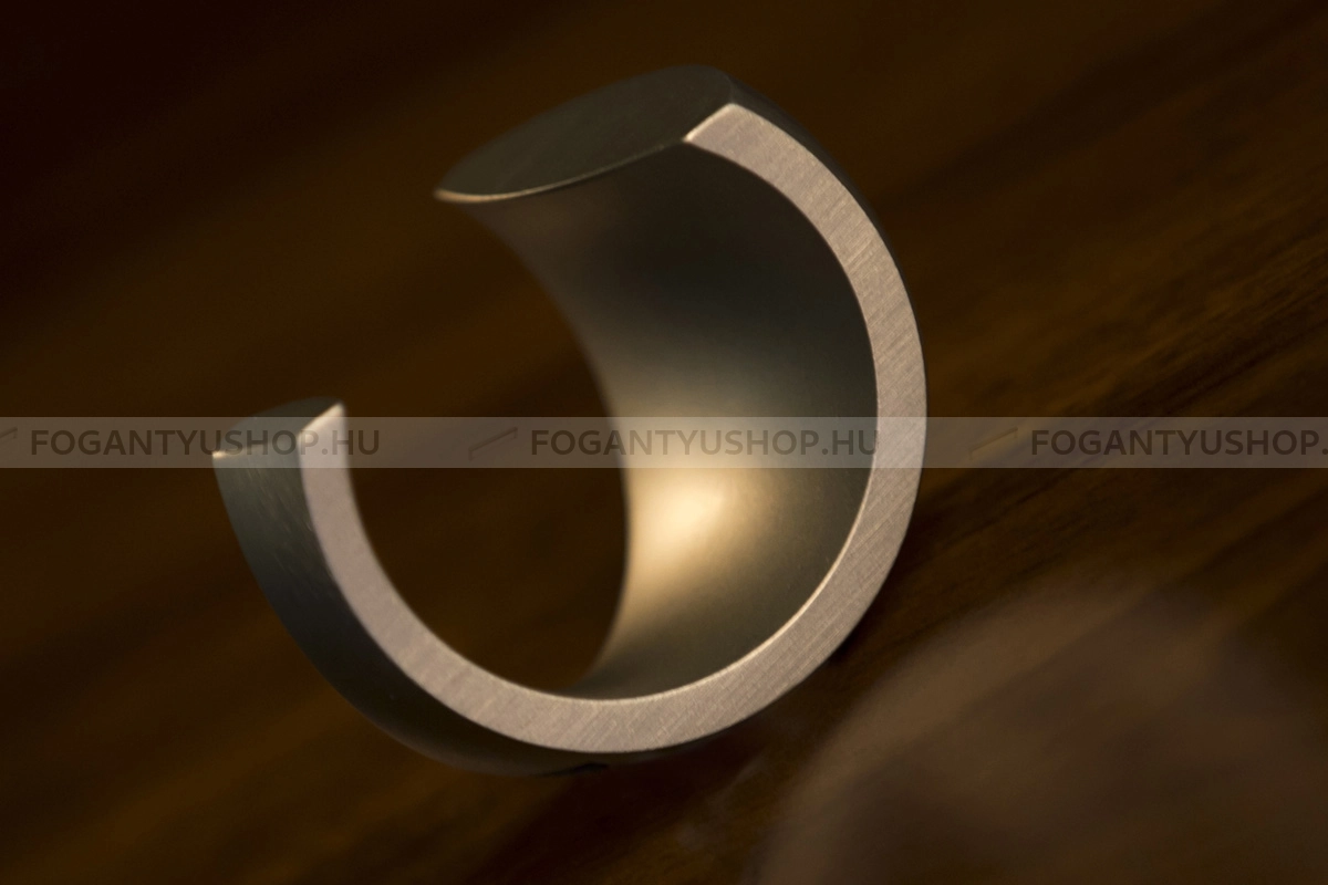 RUJZ DESIGN Kabát fogas - 13 ON 2120 - Matt króm MCrL - Zamak fém ötvözet - Egy akasztós fogas