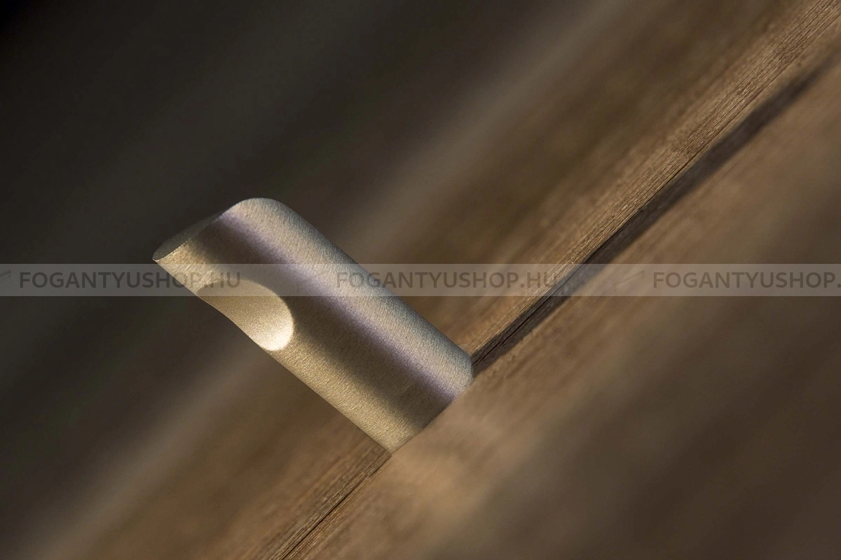 RUJZ-DESIGN-Fogantyu---836.26---Matt-krom---Butor-fem-gombfogantyu-(szogletes-kerek)