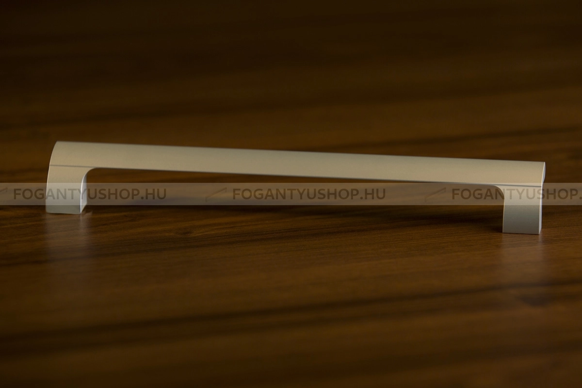 RUJZ-DESIGN-Fogantyu---426.25---Szalcsiszolt-nikkel---Tobb-meretben-gyartott-fem-butorfogantyu