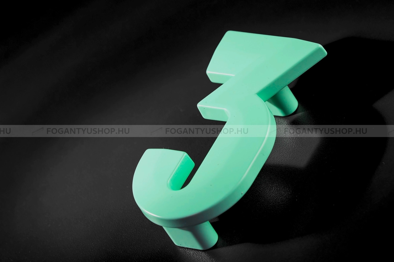 RUJZ DESIGN Fogantyú - Gyerek szám 3 számjegy 64 600.03 Barbi - furattáv 64 mm - Barbi zöld zelena barby - Farmer szövet - Színes gyerekbútor fogantyú