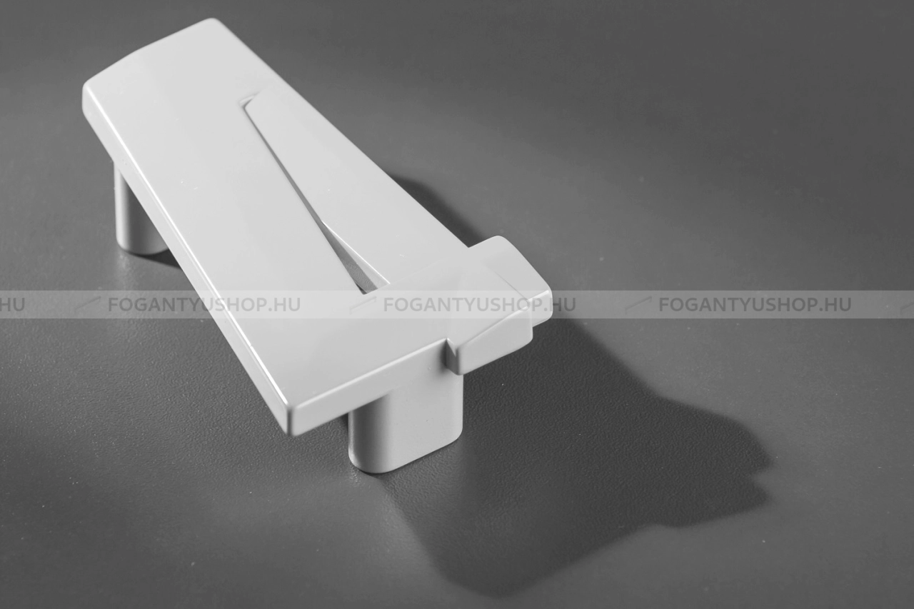 RUJZ DESIGN Bútorfogantyú - Gyerek szám 4 számjegy 64 600.04 - furattáv 64 mm - Fehér belo - Farmer szövet - Színes gyerekbútor fogantyú