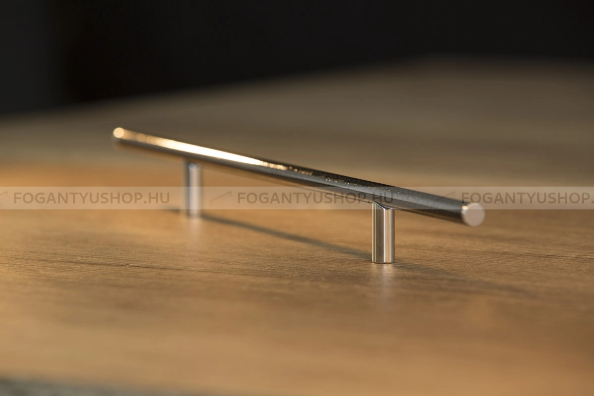 RUJZ DESIGN Bútor fogantyú - 611.08 Üvegszálas karbon Üvegszálas karbon - Fényes króm Cr, Üvegszálas karbon   - Zamak fém ötvözet, Üvegszálas karbon - Több méretben gyártott fém bútorfogantyú