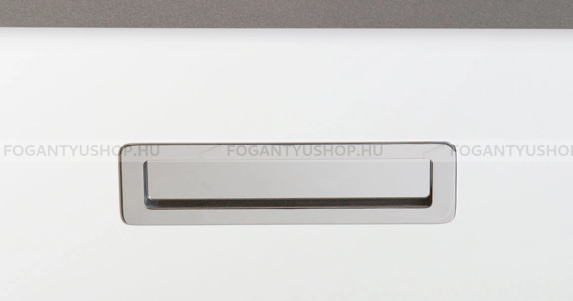 VIEFE Fogantyú - LOW hátlappal - Polírozott króm Z01 - Zamak fém ötvözet - Bútorajtó felületébe marható, süllyeszthető fém fogantyú