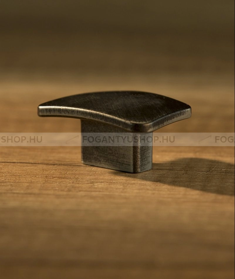 RUJZ-DESIGN-Fogantyu---590.02---Vintage-koptatott-fekete---Antikolt-vintage-fem-gombfogantyu-(szogletes-kerek)