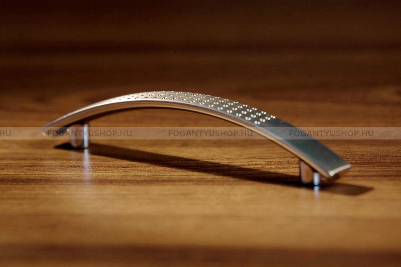 RUJZ DESIGN Bútor fogantyú - 96 431.24r - furattáv 96 mm - Matt króm MCrL - Zamak fém ötvözet - Egy méretben gyártott fém bútorfogantyú
