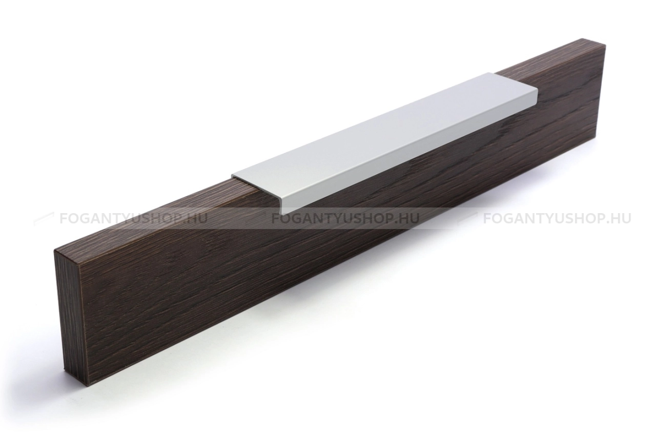 RUJZ DESIGN Bútorfogantyú - 658.35 - 1 furatos - Alumínium MCrE - Alumínium - Darabolható fém bútorfogantyú (fogantyú profil)