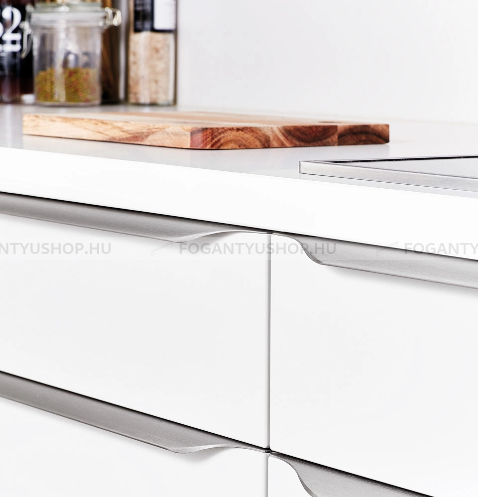 FURNIPART Fogantyú - JAZZ - Ezüst inox (szálcsiszolt) SNiL - Alumínium - Bútorajtó élére ültethető fém fogantyú
