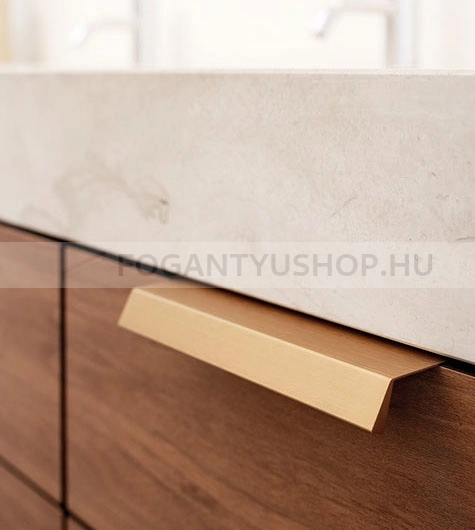 FURNIPART-Fogantyu-BENCH---Szalcsiszolt-sargarez-II.---Butorajto-elere-ultetheto-szines-fem-fogantyu
