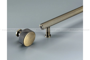 CROFTS & ASSINDER Bútorfogantyú - Stirling 35 - antik réz - Réz - Prémium fogantyúk