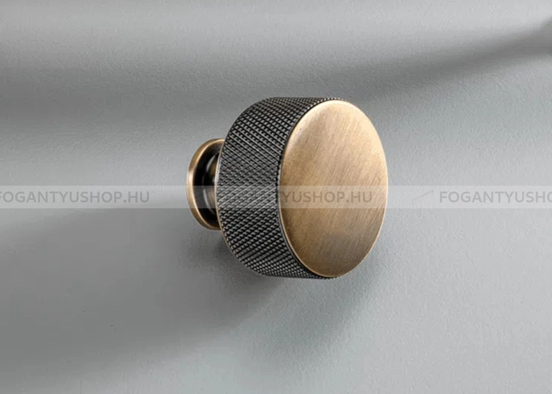 CROFTS & ASSINDER Fogantyú - Henley 29 - 1 furatos - szálcsiszolt bronz - Réz - Prémium gombfogantyú, bútorgomb