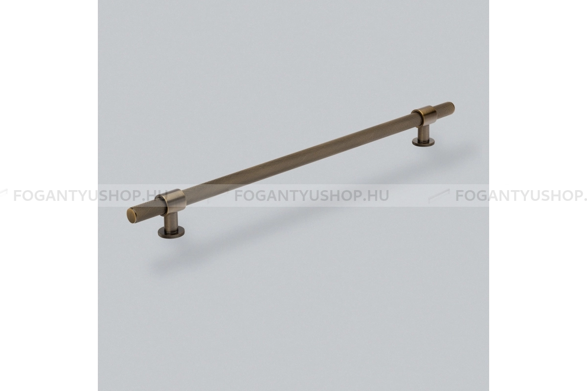HENDEL & HENDEL Bútorfogantyú - Belgravia 320 - furattáv 320 mm - antik réz - Réz - Prémium két furatos bútorfogantyúk