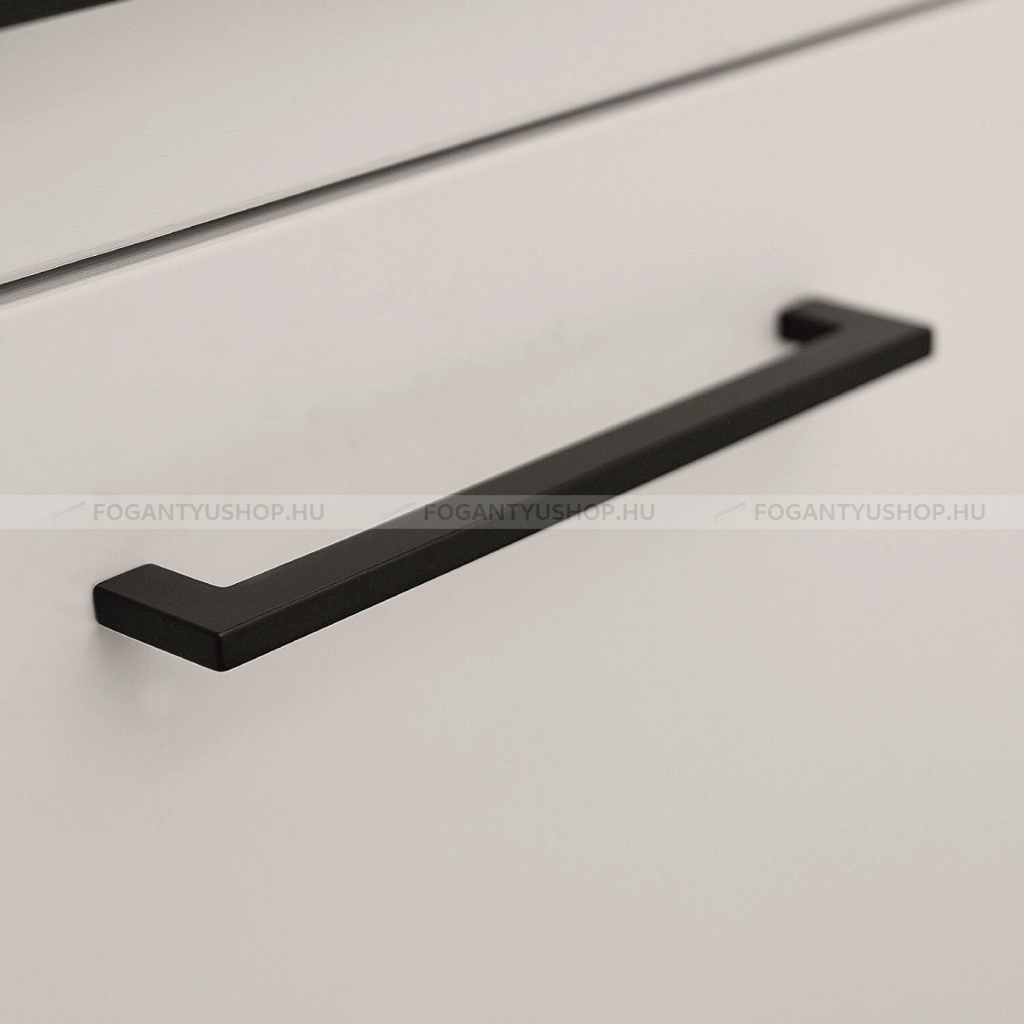 FURNIPART---Fogantyu---FLAT---Festett-fekete---Tobb-meretben-gyartott-szines-fem-butorfogantyu-