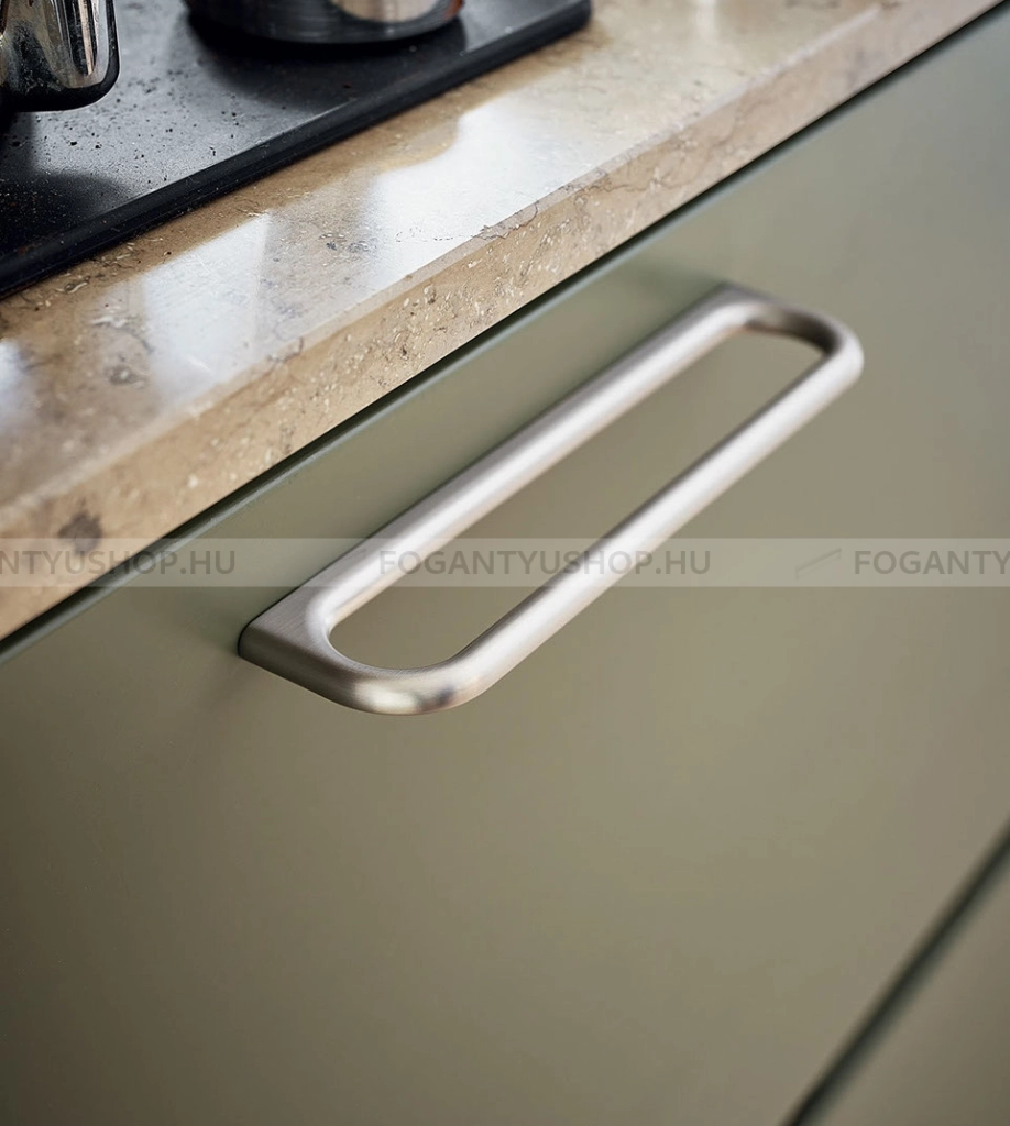 FURNIPART-Fogantyu-LUCK---Ezust-inox-(szalcsiszolt)---Tobb-meretben-gyartott-fem-butorfogantyu
