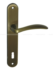 MAESTRO RAFFAELLA - Hosszúcímes beltéri ajtókilincs, kilincs-zár táv.: 90mm (Elzett zárhoz)