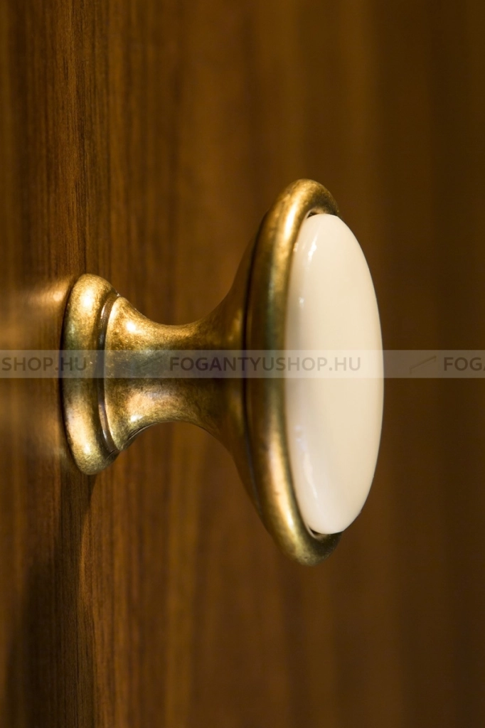 GIUSTI-Fogantyu---FG.P070100D1G---Antik-patina-barna---Porcelan-porcelannal-kombinalt-antikolt-fem-gombfogantyu