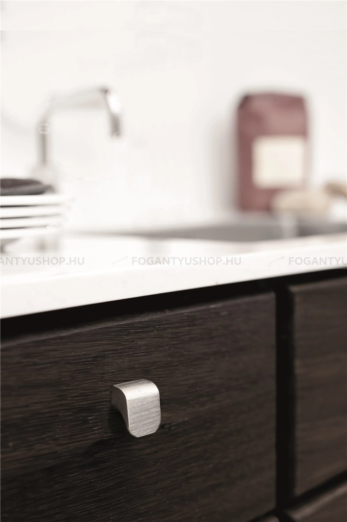 FURNIPART---Fogantyu---FALL-KNOB---Ezust-inox-(szalcsiszolt)---Egy-meretben-gyartott-fem-butorfogantyu