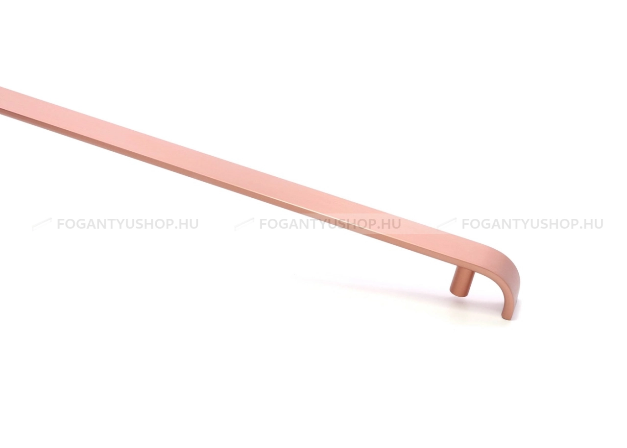 RUJZ DESIGN Fogantyú - 882 568.28 rosegold - furattáv 882 mm - Szálcsiszolt rosegold  - ABS műanyag - Egy méretben gyártott színes fém bútorfogantyú