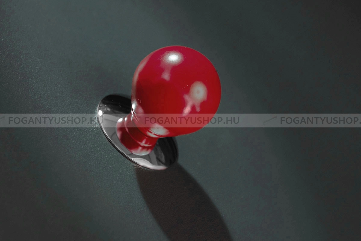 RUJZ DESIGN 124.27 Piros - 1 furatos - Fényes króm Cr, Piros rdeca1 410 - Zamak fém ötvözet, Farmer szövet - Műanyaggal kombinált fém gombfogantyú, bútorgomb