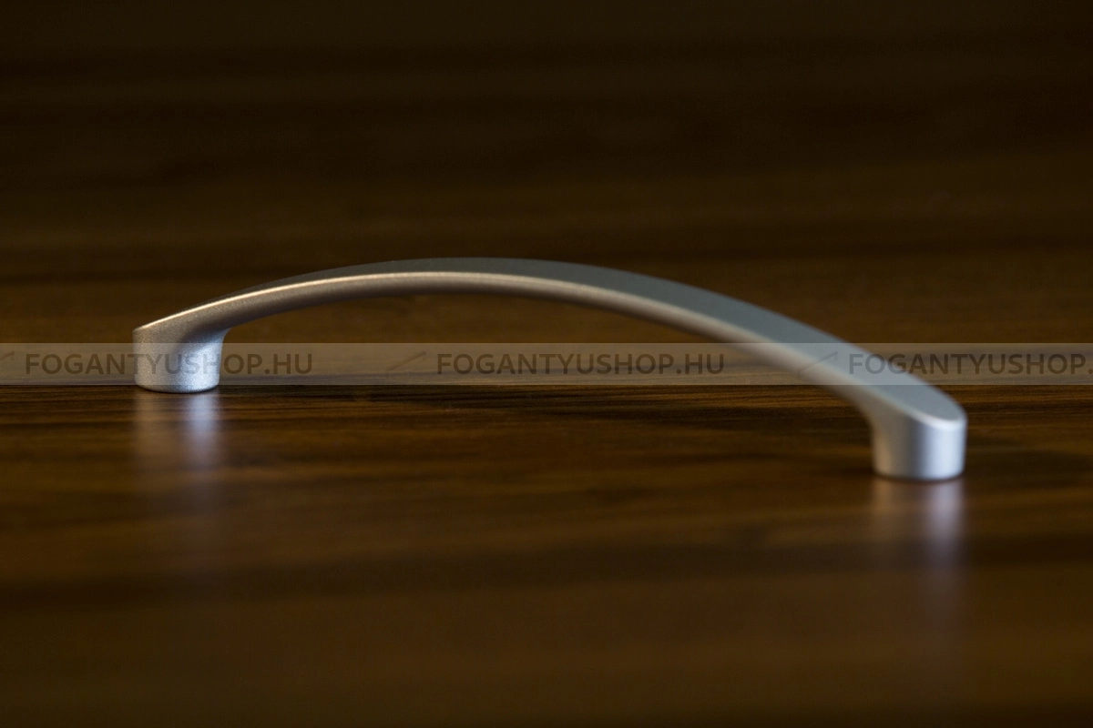 RUJZ-DESIGN-Fogantyu---336.14---Matt-krom---Egy-meretben-gyartott-fem-butorfogantyu