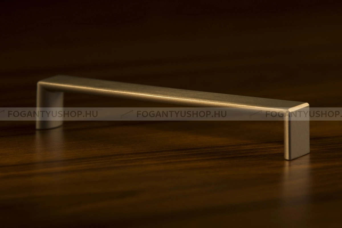 RUJZ DESIGN Bútorfogantyú - 160 495.25 - furattáv 160 mm - Matt nikkel MNiL - Zamak fém ötvözet - Egy méretben gyártott fém bútorfogantyú