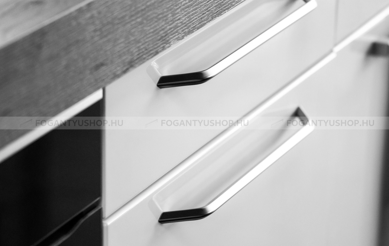 RUJZ-DESIGN---Fogantyu---688.12---Matt-krom-szalcsiszolt---Tobb-meretben-gyartott-fem-butorfogantyu