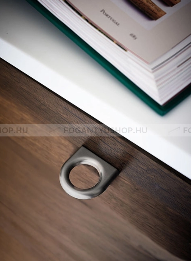 FURNIPART Fogantyú LUCK KNOB - Ezüst inox (szálcsiszolt) - Fém gombfogantyú, bútorgomb (szögletes, kerek)