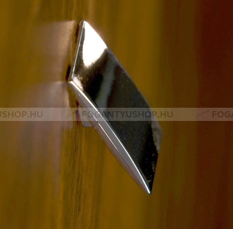 RUJZ DESIGN Gombfogantyú - 825.32 - 1 furatos - Fényes króm Cr - Zamak fém ötvözet - Fém gombfogantyú, bútorgomb (szögletes, kerek)