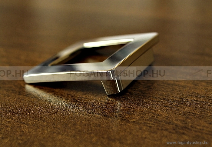 RUJZ DESIGN Fogantyú - 557.02 - Ezüst inox (szálcsiszolt) - Fém gombfogantyú, bútorgomb (szögletes, kerek)